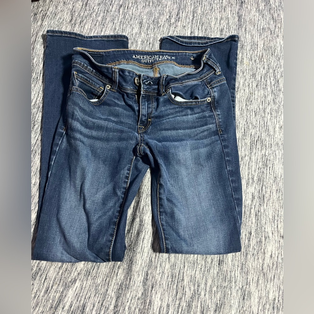 Size 4 American Eagle Outfitters jeans